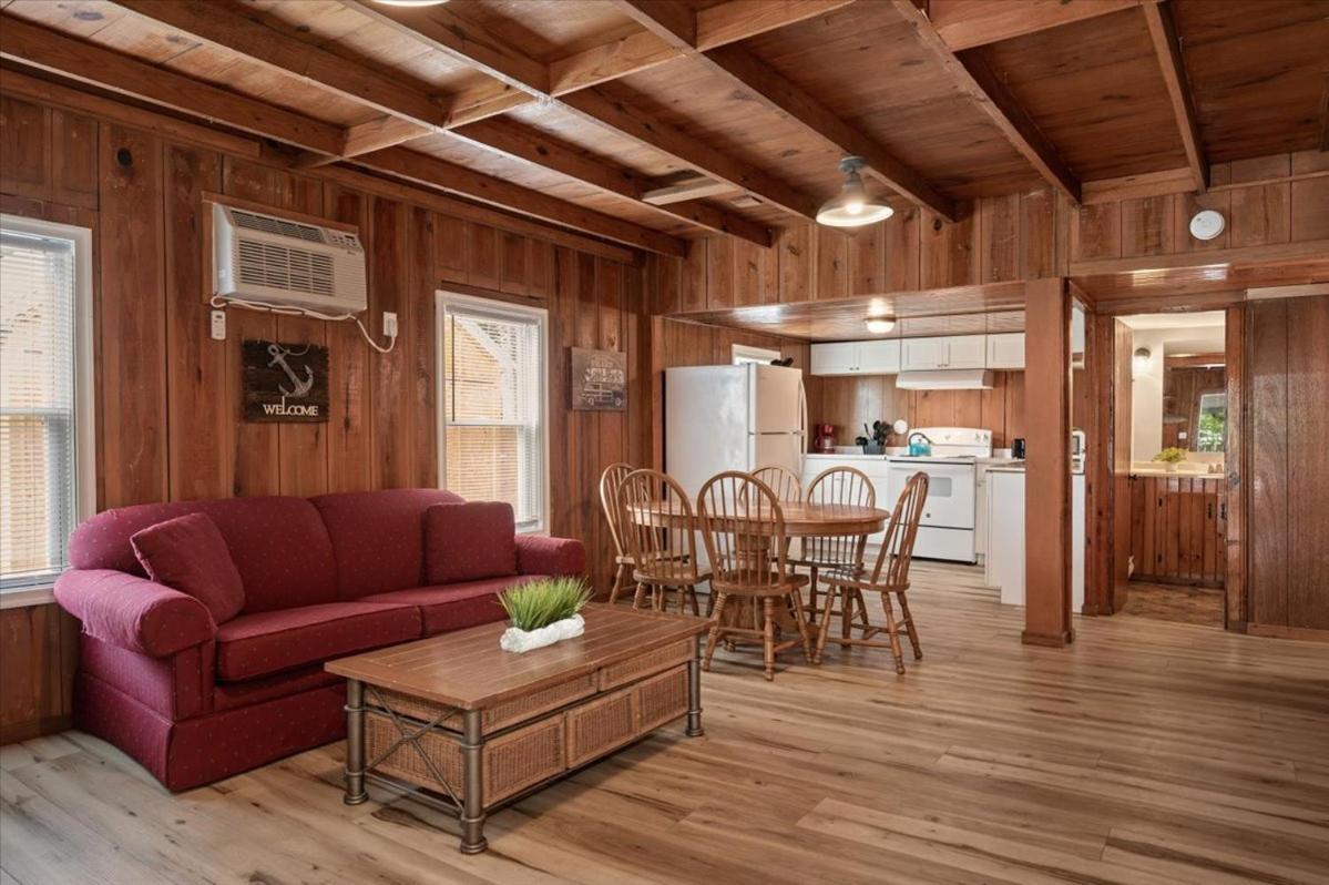 Beach Bum West-O Cabins Ocean City Bagian luar foto